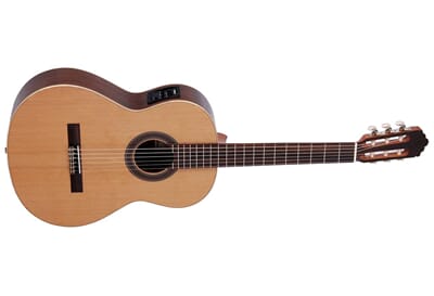 85261 WEB_Image%20Altamira%20N%20100%20%20E%20Klassisk%20Gitar%20m%20picku%201-852611067252598_1.jpg